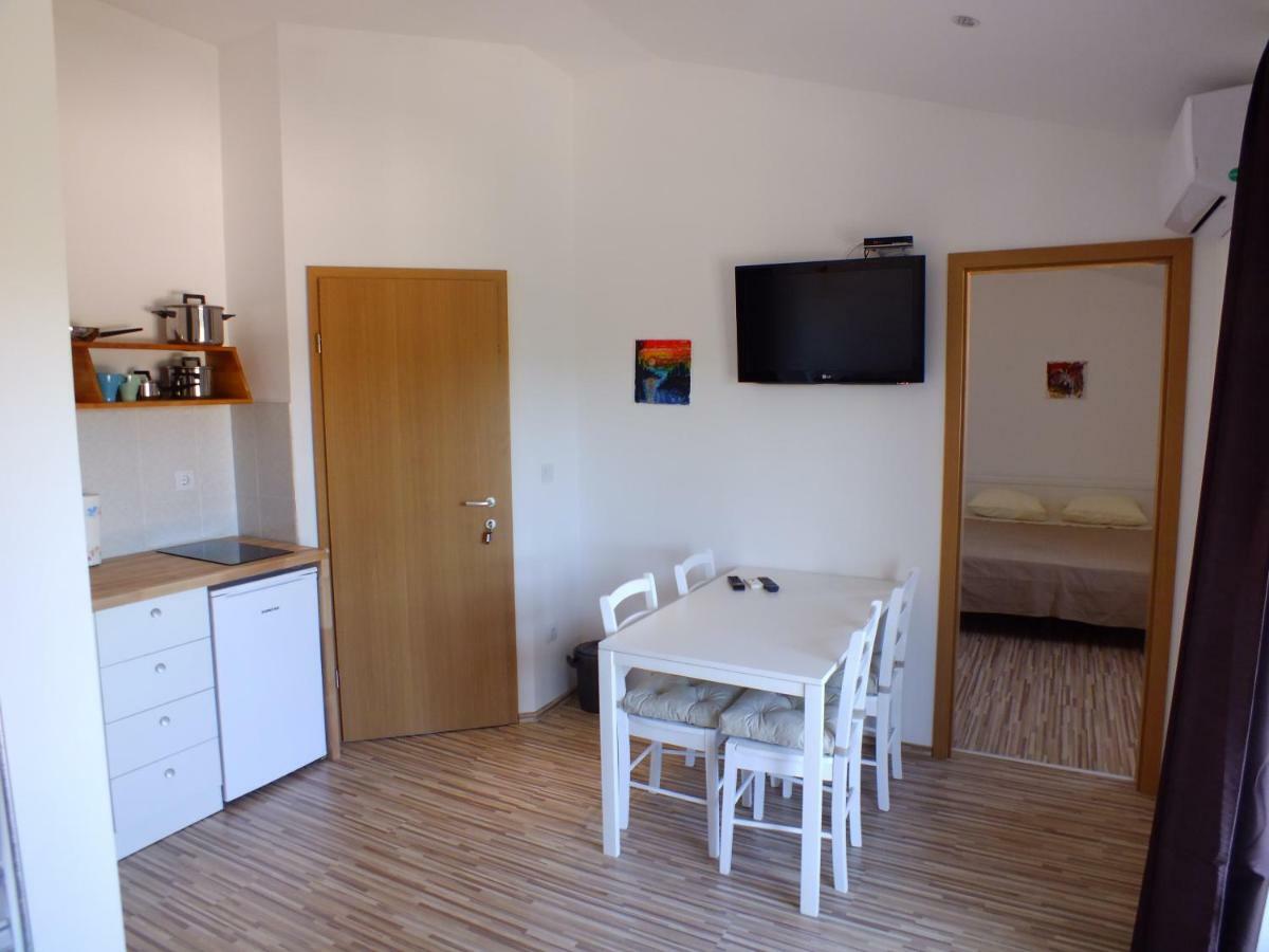 Apartmani Barisic Brodarica  Bagian luar foto